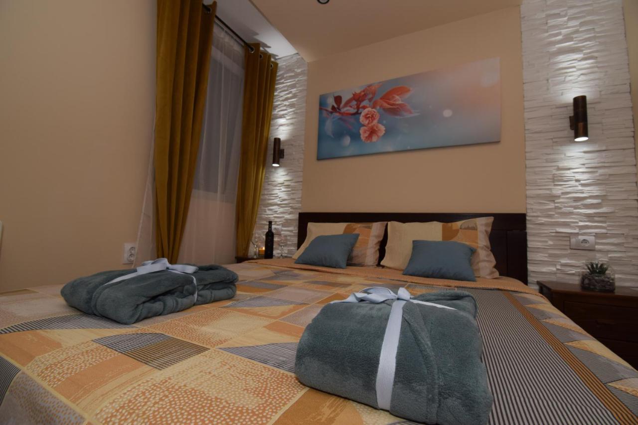 Apartments Wolf Белград Экстерьер фото