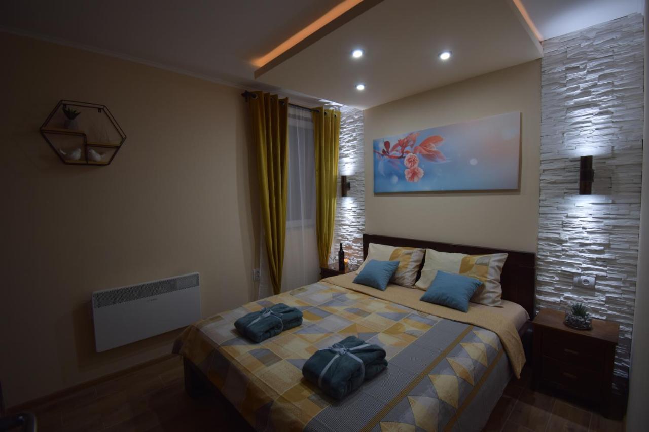 Apartments Wolf Белград Экстерьер фото